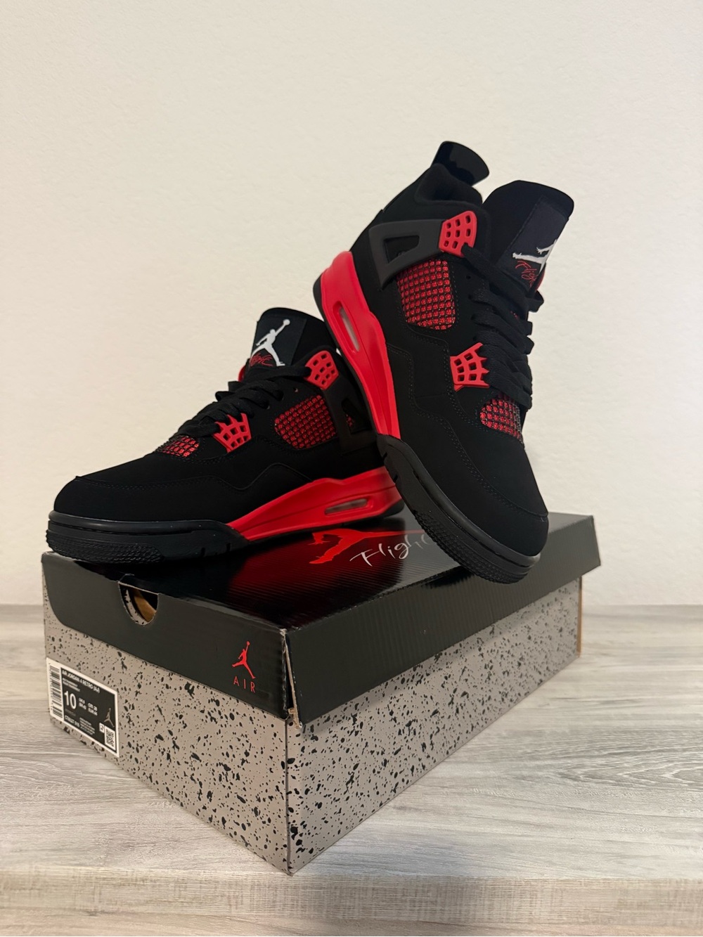 Jordan Retro 4 - Red Thunder